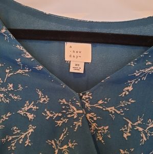 Romantic faux wrap dress in bottle green/teal